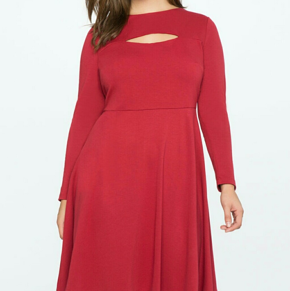 NWT Eloquii Fit & Flare w/Slit Detail Size 18
